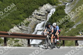 Photo #3858331 | 13-08-2023 10:39 | Passo Dello Stelvio - Waterfall curve BICYCLES