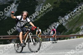 Photo #2363547 | 21-07-2022 11:13 | Passo Dello Stelvio - Waterfall curve BICYCLES