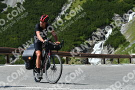 Photo #2337412 | 17-07-2022 14:27 | Passo Dello Stelvio - Waterfall curve BICYCLES