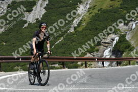 Photo #2363355 | 21-07-2022 10:49 | Passo Dello Stelvio - Waterfall curve BICYCLES