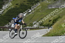 Foto #3700080 | 02-08-2023 10:47 | Passo Dello Stelvio - Waterfall Kehre BICYCLES
