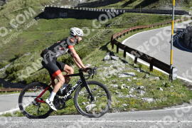 Photo #2104393 | 06-06-2022 09:30 | Passo Dello Stelvio - Waterfall curve BICYCLES
