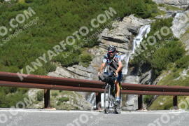 Photo #4056446 | 24-08-2023 11:09 | Passo Dello Stelvio - Waterfall curve BICYCLES