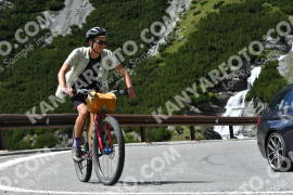 Photo #2192730 | 25-06-2022 14:55 | Passo Dello Stelvio - Waterfall curve BICYCLES