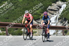 Photo #2355472 | 19-07-2022 12:15 | Passo Dello Stelvio - Waterfall curve BICYCLES