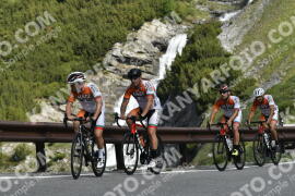 Photo #3279926 | 29-06-2023 09:38 | Passo Dello Stelvio - Waterfall curve BICYCLES