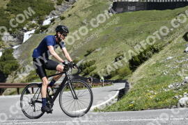 Photo #2081765 | 04-06-2022 10:18 | Passo Dello Stelvio - Waterfall curve BICYCLES