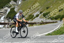 Photo #2670428 | 16-08-2022 12:17 | Passo Dello Stelvio - Waterfall curve BICYCLES