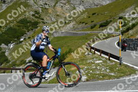 Photo #4020378 | 22-08-2023 11:41 | Passo Dello Stelvio - Waterfall curve BICYCLES