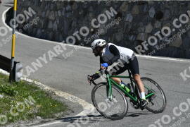 Photo #3244611 | 26-06-2023 10:58 | Passo Dello Stelvio - Waterfall curve BICYCLES