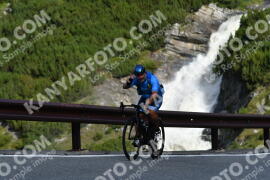 Photo #3933441 | 18-08-2023 09:38 | Passo Dello Stelvio - Waterfall curve BICYCLES