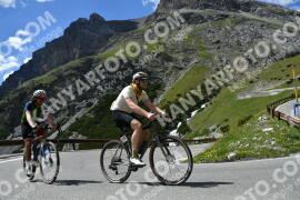 Fotó #3217373 | 24-06-2023 15:28 | Passo Dello Stelvio - Vízesés kanyar Bicajosok