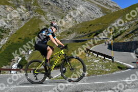 Foto #4168742 | 05-09-2023 10:20 | Passo Dello Stelvio - Waterfall Kehre BICYCLES