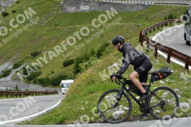 Photo #2410820 | 26-07-2022 12:10 | Passo Dello Stelvio - Waterfall curve BICYCLES