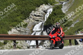 Photo #3853051 | 13-08-2023 10:30 | Passo Dello Stelvio - Waterfall curve