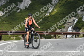 Photo #2657390 | 15-08-2022 10:44 | Passo Dello Stelvio - Waterfall curve BICYCLES