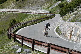 Fotó #2118137 | 11-06-2022 15:26 | Passo Dello Stelvio - Vízesés kanyar Bicajosok