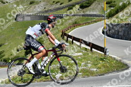Photo #2295778 | 13-07-2022 11:10 | Passo Dello Stelvio - Waterfall curve BICYCLES