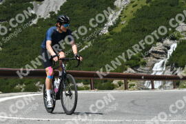 Photo #2355663 | 19-07-2022 12:56 | Passo Dello Stelvio - Waterfall curve BICYCLES