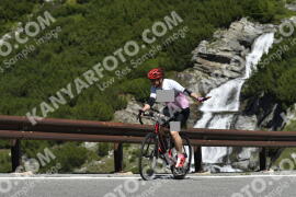 Photo #3686544 | 31-07-2023 11:13 | Passo Dello Stelvio - Waterfall curve BICYCLES
