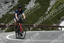 Photo #3244349 | 26-06-2023 10:50 | Passo Dello Stelvio - Waterfall curve BICYCLES