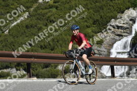 Photo #3226029 | 25-06-2023 10:21 | Passo Dello Stelvio - Waterfall curve BICYCLES