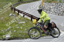 Photo #3714182 | 02-08-2023 14:55 | Passo Dello Stelvio - Waterfall curve BICYCLES