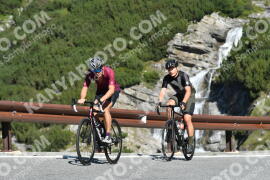 Photo #2605263 | 12-08-2022 10:20 | Passo Dello Stelvio - Waterfall curve BICYCLES