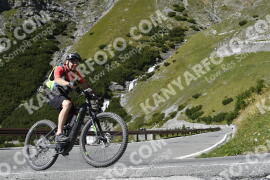 Photo #2721688 | 23-08-2022 14:37 | Passo Dello Stelvio - Waterfall curve BICYCLES