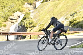 Photo #2082527 | 04-06-2022 09:10 | Passo Dello Stelvio - Waterfall curve BICYCLES