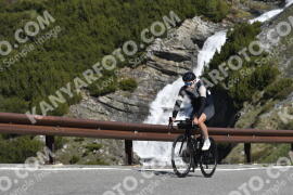 Photo #3062913 | 09-06-2023 09:52 | Passo Dello Stelvio - Waterfall curve BICYCLES