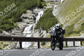 Photo #2759554 | 26-08-2022 13:35 | Passo Dello Stelvio - Waterfall curve