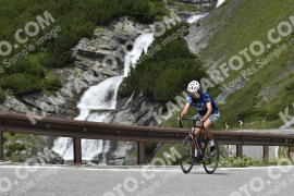 Photo #3624366 | 29-07-2023 12:51 | Passo Dello Stelvio - Waterfall curve BICYCLES