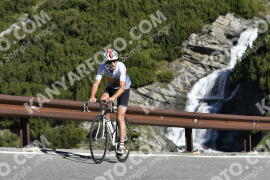 Photo #3224867 | 25-06-2023 09:17 | Passo Dello Stelvio - Waterfall curve BICYCLES