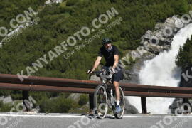 Photo #3244040 | 26-06-2023 10:36 | Passo Dello Stelvio - Waterfall curve BICYCLES