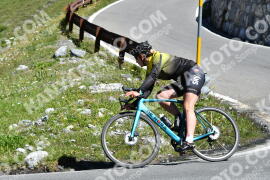 Photo #2289226 | 12-07-2022 10:45 | Passo Dello Stelvio - Waterfall curve BICYCLES