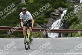 Photo #2205713 | 29-06-2022 11:28 | Passo Dello Stelvio - Waterfall curve BICYCLES