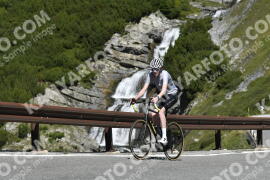 Foto #3817385 | 11-08-2023 11:14 | Passo Dello Stelvio - Waterfall Kehre BICYCLES