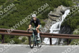 Photo #3618117 | 29-07-2023 10:12 | Passo Dello Stelvio - Waterfall curve BICYCLES