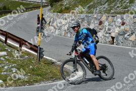 Photo #3902761 | 15-08-2023 13:52 | Passo Dello Stelvio - Waterfall curve BICYCLES