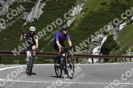 Fotó #3684160 | 31-07-2023 10:40 | Passo Dello Stelvio - Vízesés kanyar Bicajosok