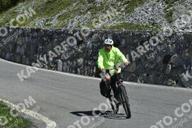Fotó #3244671 | 26-06-2023 11:44 | Passo Dello Stelvio - Vízesés kanyar Bicajosok