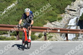 Photo #2710076 | 22-08-2022 10:03 | Passo Dello Stelvio - Waterfall curve BICYCLES