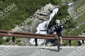 Photo #3603414 | 28-07-2023 09:58 | Passo Dello Stelvio - Waterfall curve BICYCLES