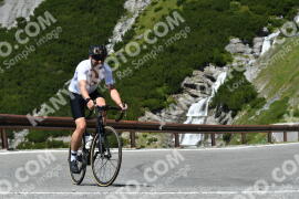 Photo #2338264 | 17-07-2022 12:44 | Passo Dello Stelvio - Waterfall curve BICYCLES