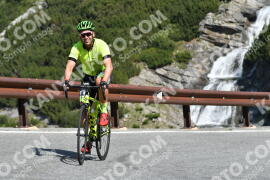 Photo #2168410 | 20-06-2022 10:00 | Passo Dello Stelvio - Waterfall curve BICYCLES