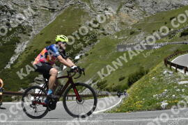 Photo #3231103 | 25-06-2023 11:56 | Passo Dello Stelvio - Waterfall curve BICYCLES