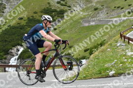 Photo #2249741 | 07-07-2022 13:02 | Passo Dello Stelvio - Waterfall curve BICYCLES