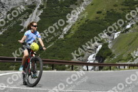 Photo #3556118 | 23-07-2023 10:58 | Passo Dello Stelvio - Waterfall curve BICYCLES