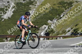Photo #2740266 | 25-08-2022 10:08 | Passo Dello Stelvio - Waterfall curve BICYCLES